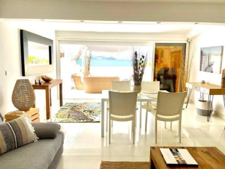 Villa Cocoon Sur La Plage Sandy Ground 외부 사진
